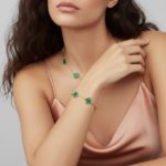 18K solid gold malachite 5 motif clover bracelet