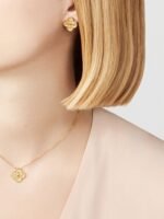 vintage 18k gold single four-leaf clover necklace