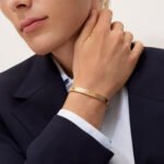 18K Gold Flexible Screw Motif Bangle Bracelet