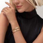 18K Gold Flexible Screw Motif Bangle Bracelet