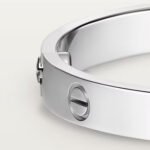 18K White Gold Screw Motif Bangle Bracelet