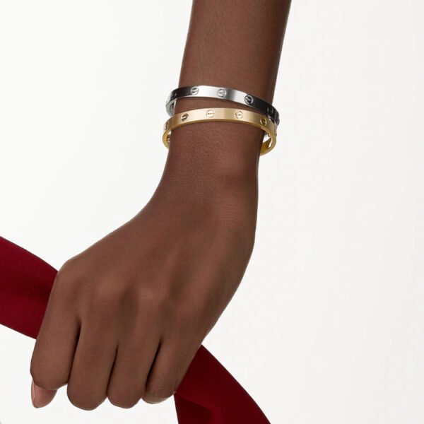 18k white gold flexible screw motif bangle bracelet