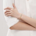 yellow gold diamond turquoise-blue T bangle bracelet